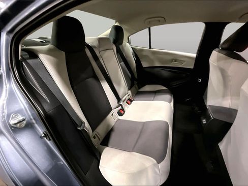 Certified 2025 Toyota Corolla LE FWD image 20