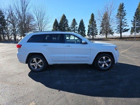 Used 2016 Jeep Grand Cherokee Overland image 6