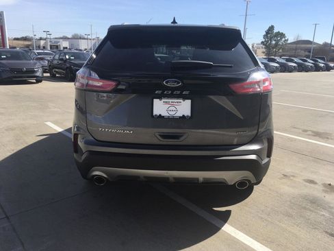 Used 2024 Ford Edge Titanium w/ Equipment Group 301A AWD/4WD image 8
