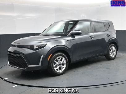 New 2025 Kia Soul LX