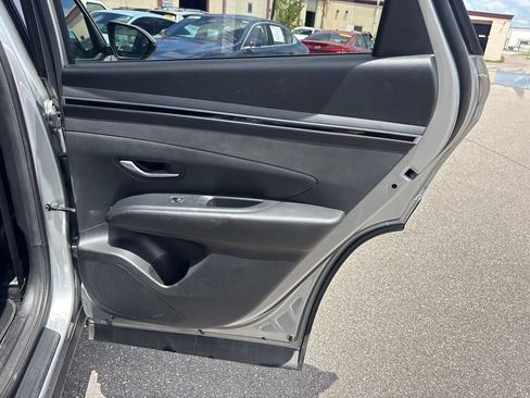 Used 2023 Hyundai Tucson SEL AWD/4WD image 16