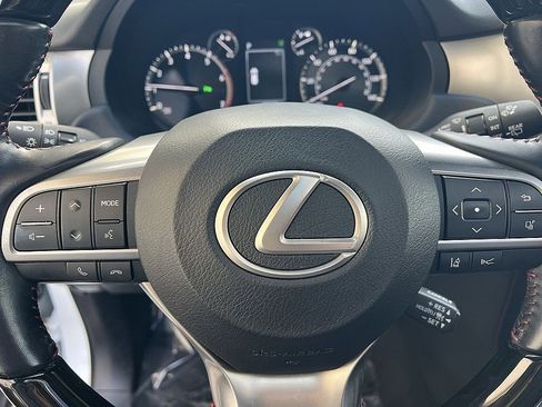 Used 2022 Lexus GX 460 Premium image 14