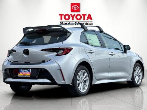 New 2026 Toyota Corolla SE FWD image 3
