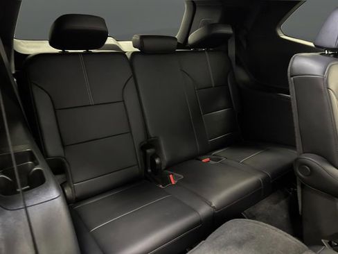 Used 2024 GMC Acadia Elevation w/ Trailering Package image 33