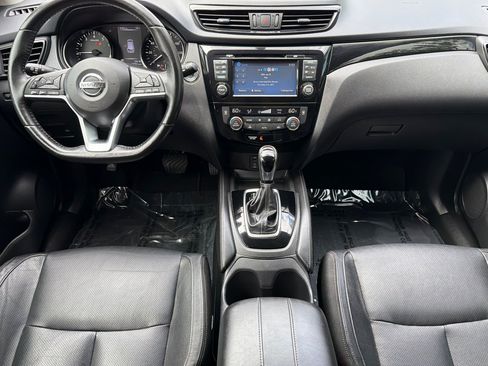 Used 2017 Nissan Rogue Sport SL AWD/4WD image 13