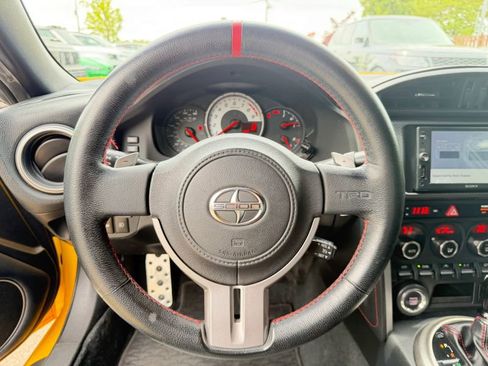 Used 2015 Scion FR-S Release Series 1.0 RWD image 18