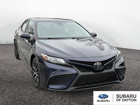 Used 2021 Toyota Camry SE image 7