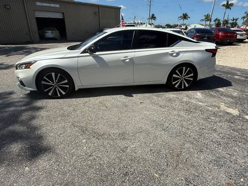 Used 2020 Nissan Altima 2.5 SR image 4