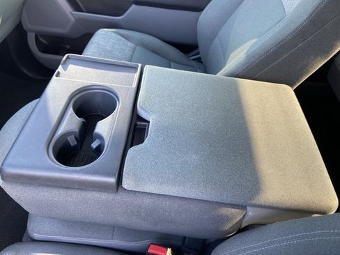 Used 2023 Ford F150 XLT RWD image 40