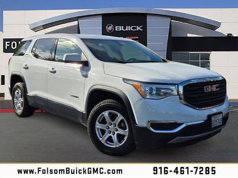 Used 2018 GMC Acadia SLE w/ LPO, Floor Liner Package image 1