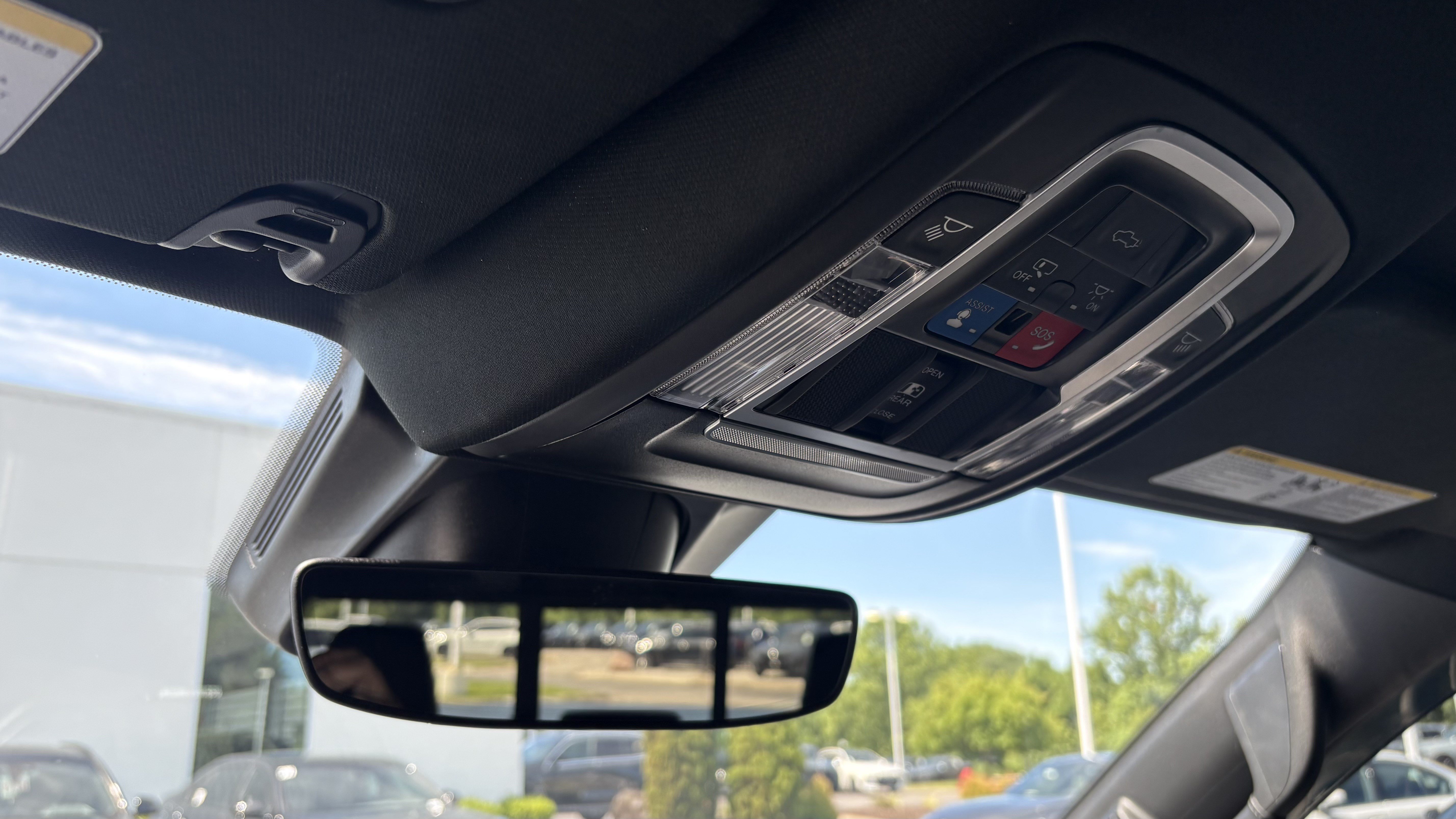 Used 2023 RAM 1500 Limited w/ Night Edition AWD/4WD image 28