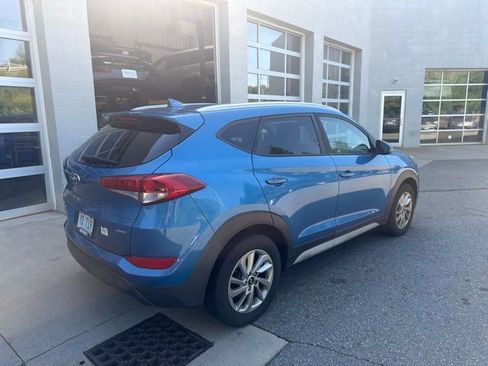 Used 2018 Hyundai Tucson SEL AWD/4WD image 2