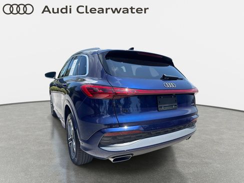 Certified 2025 Audi Q5 Premium w/ Convenience Package AWD/4WD image 8