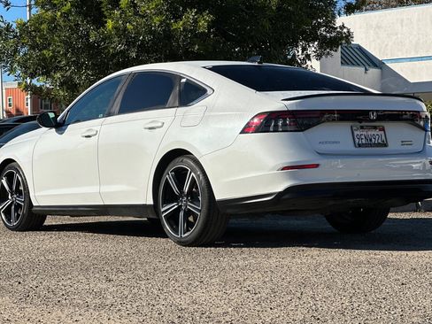 Used 2023 Honda Accord Sport image 6