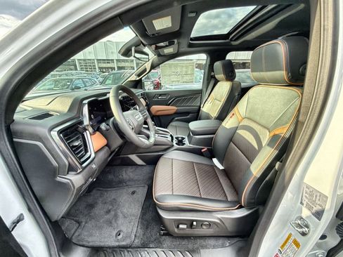 New 2026 GMC Canyon AT4 w/ Technology Plus Package image 13