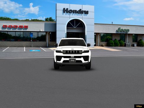 New 2026 Jeep Grand Cherokee Altitude AWD/4WD image 12