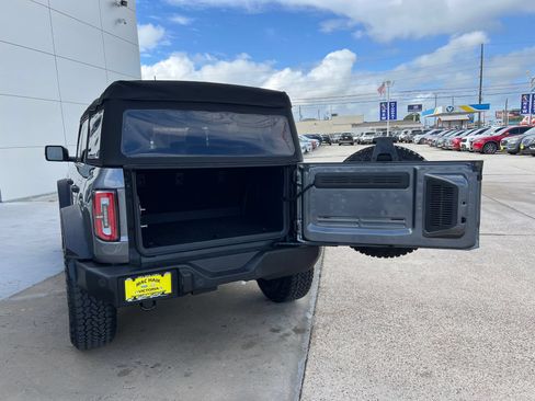 Used 2024 Ford Bronco Wildtrak AWD/4WD image 14