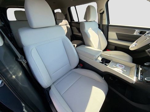 New 2026 Hyundai Santa Fe SE image 14