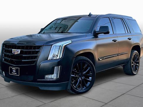 Used 2020 Cadillac Escalade Luxury image 33