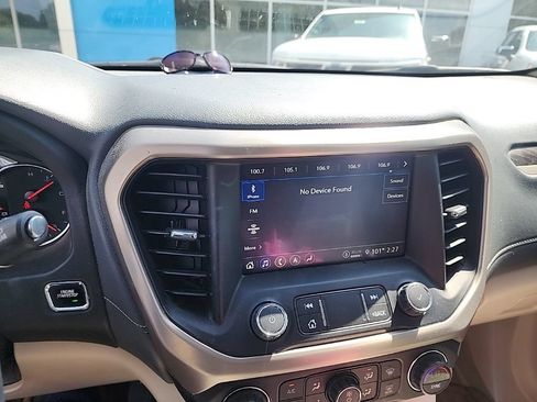 Used 2021 GMC Acadia Denali w/ Denali Ultimate Package AWD/4WD image 8
