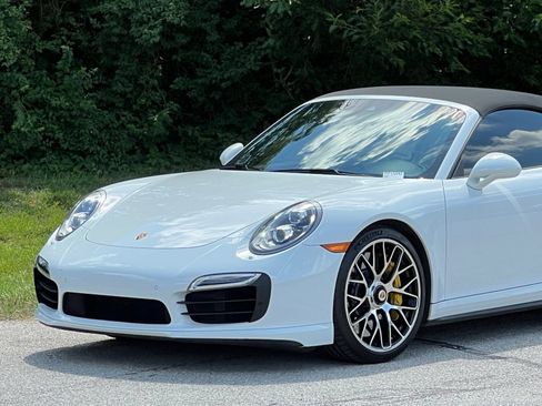 Used 2015 Porsche 911 Turbo S AWD/4WD image 14