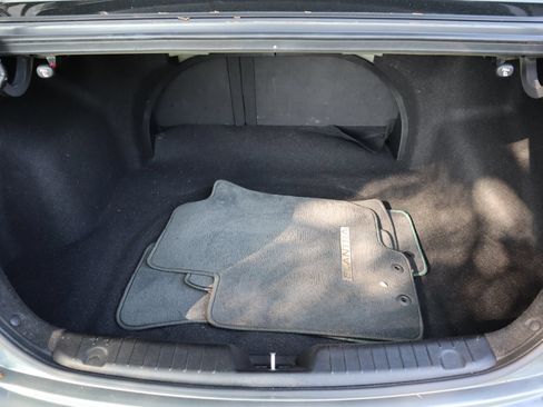 Used 2010 Hyundai Elantra GLS FWD image 12