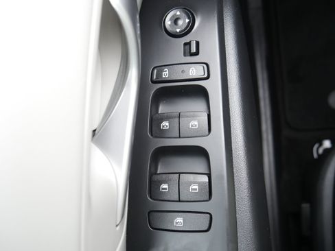 Used 2024 Hyundai Tucson Blue AWD/4WD image 29
