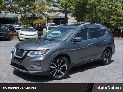 Used 2019 Nissan Rogue SL w/ Premium Package