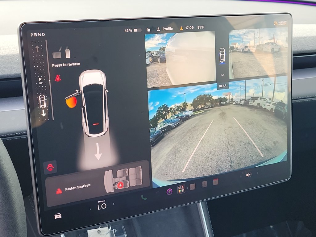Used 2026 Tesla Model Y Long Range AWD/4WD image 24