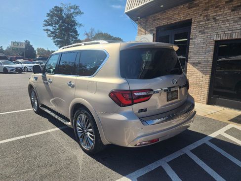 Used 2019 INFINITI QX80 Luxe w/ 22" Wheel Package image 3