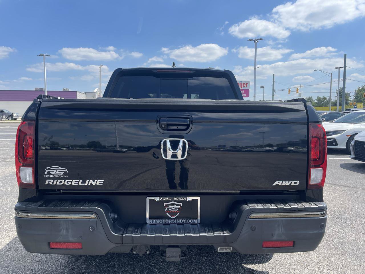 Used 2017 Honda Ridgeline Black Edition image 5