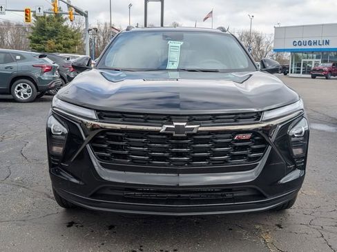 New 2026 Chevrolet Trax RS w/ Sunroof Package FWD image 2
