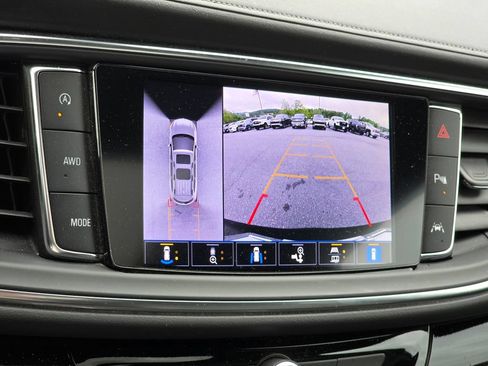 Certified 2023 Buick Enclave Avenir w/ Trailering Package, 5000 lbs. AWD/4WD image 9