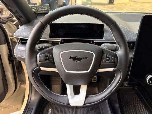 Certified 2025 Ford Mustang Mach-E GT image 20