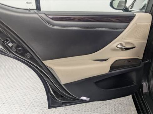 Used 2019 Lexus ES 350 image 17