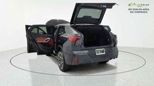 Used 2026 BMW X2 xDrive28i AWD/4WD image 17