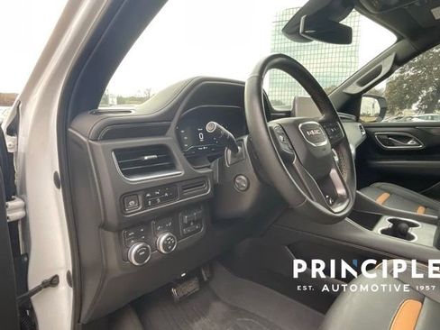 Used 2023 GMC Yukon XL AT4 w/ LPO, Floor Liner Package image 19