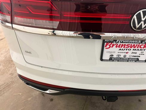 Used 2024 Volkswagen Atlas Cross Sport SE image 17