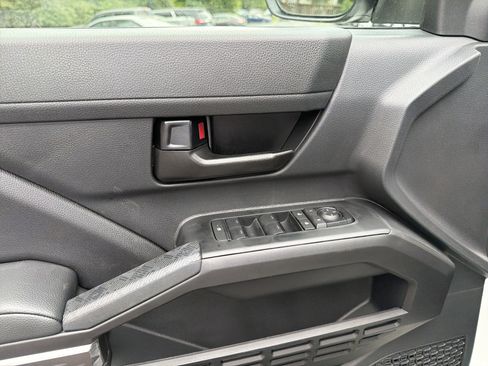 New 2026 Toyota Tacoma SR5 AWD/4WD image 10