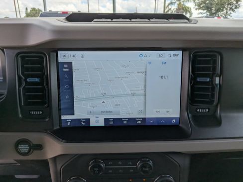 Used 2022 Ford Bronco Wildtrak AWD/4WD image 25