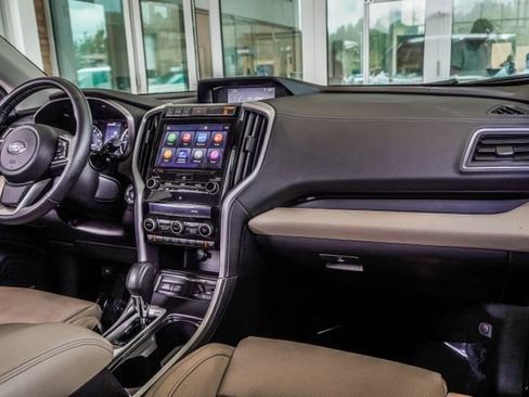 Used 2019 Subaru Ascent Limited AWD/4WD image 16