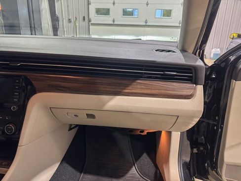 Used 2020 Volkswagen Passat 2.0T SEL image 29