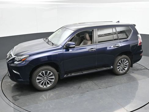 Used 2022 Lexus GX 460 Luxury image 44