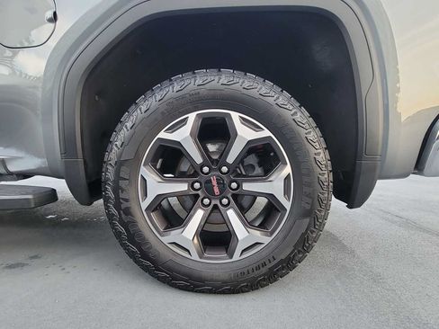 Used 2020 GMC Sierra 1500 SLT w/ SLT Premium Plus Package AWD/4WD image 12