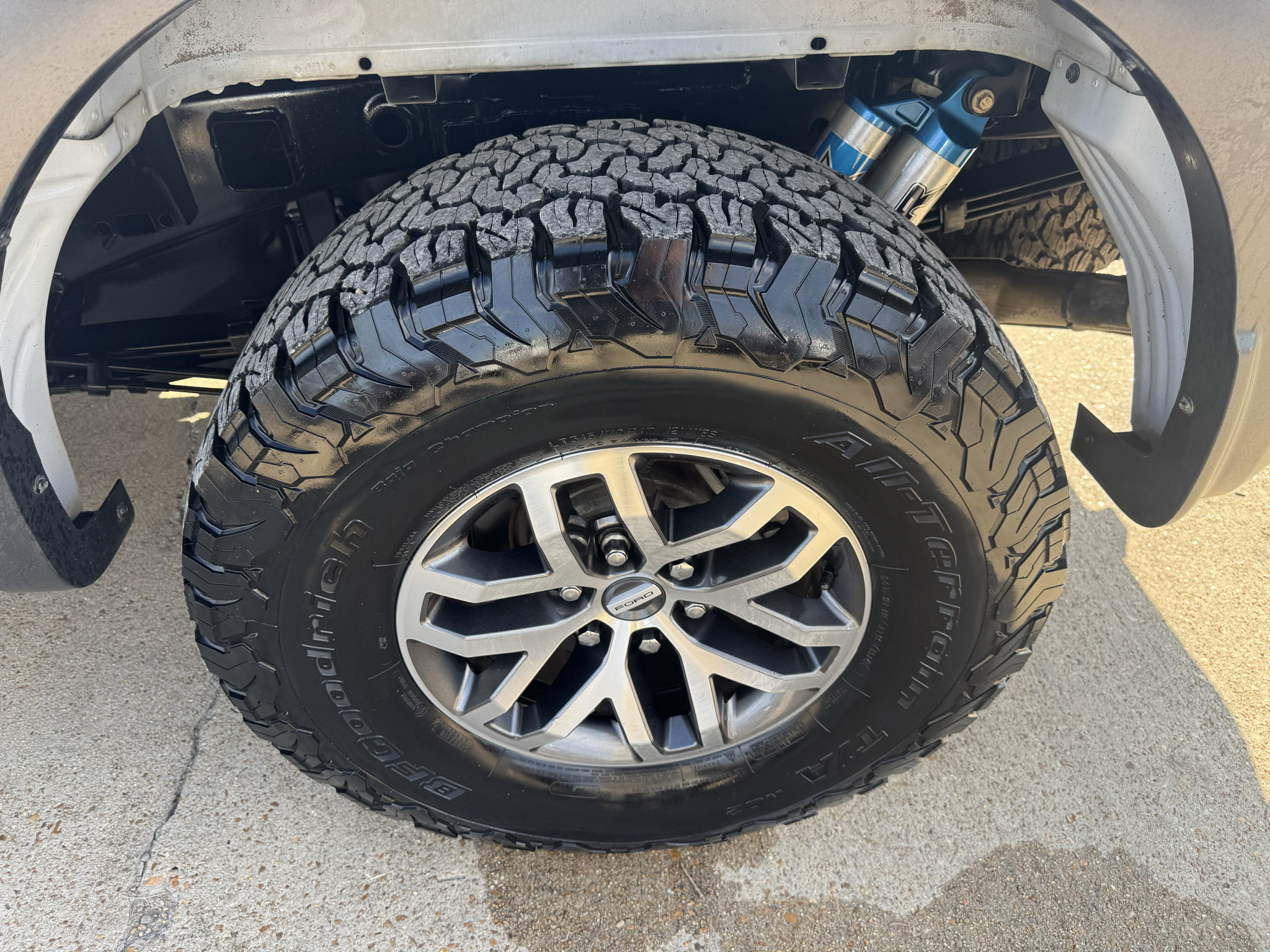 Used 2018 Ford F150 Raptor w/ Equipment Group 802A Luxury AWD/4WD image 10