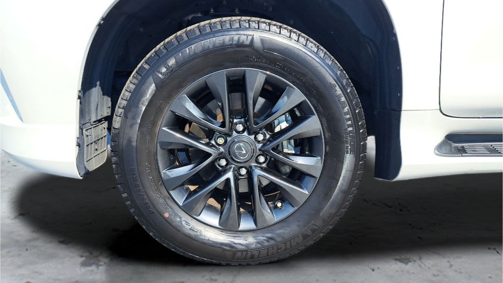 Used 2023 Lexus GX 460 Premium w/ Premium Package AWD/4WD image 40