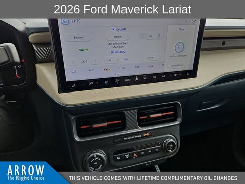 Used 2026 Ford Maverick Lariat w/ 4K Tow Package AWD/4WD image 25