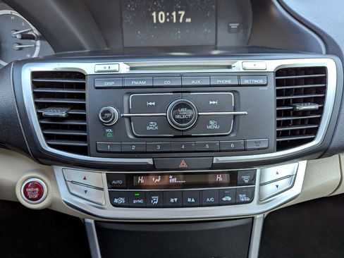 Used 2015 Honda Accord EX image 23