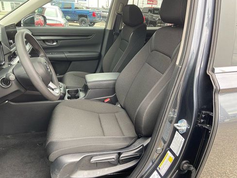 Used 2025 Honda CR-V LX image 9