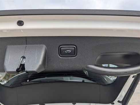 Certified 2025 Kia Sportage EX w/ Premium Package image 14